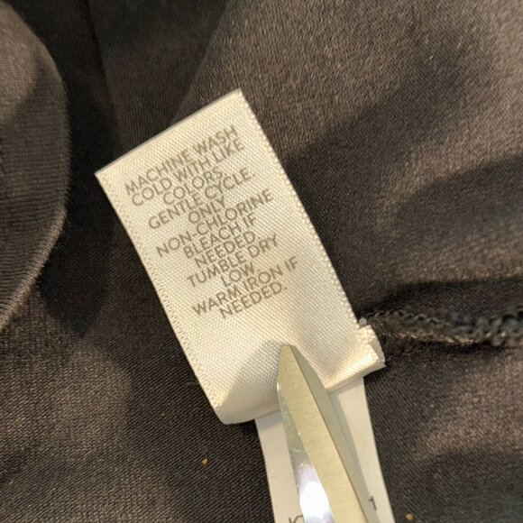 J. Jill Smocked Neck Blouse size XL Black - Picture 6 of 8